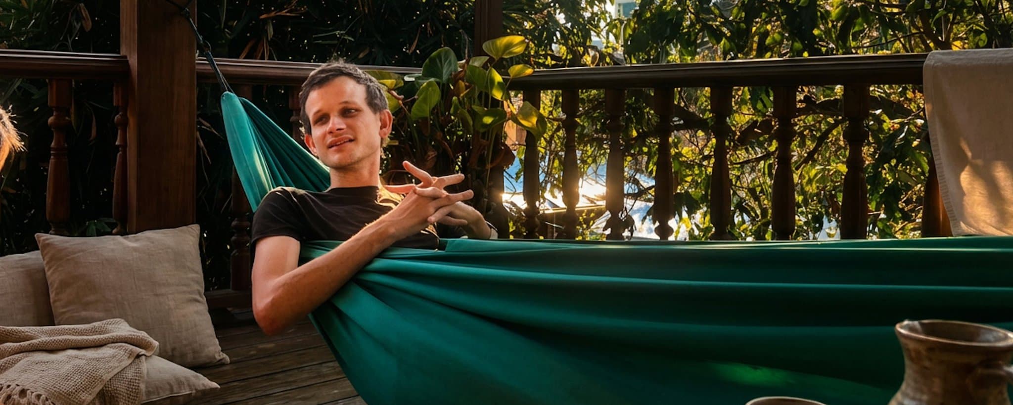 再访 Vitalik :拒绝 Crypto 末日剧本,做对抗 AI 极权的最后防线